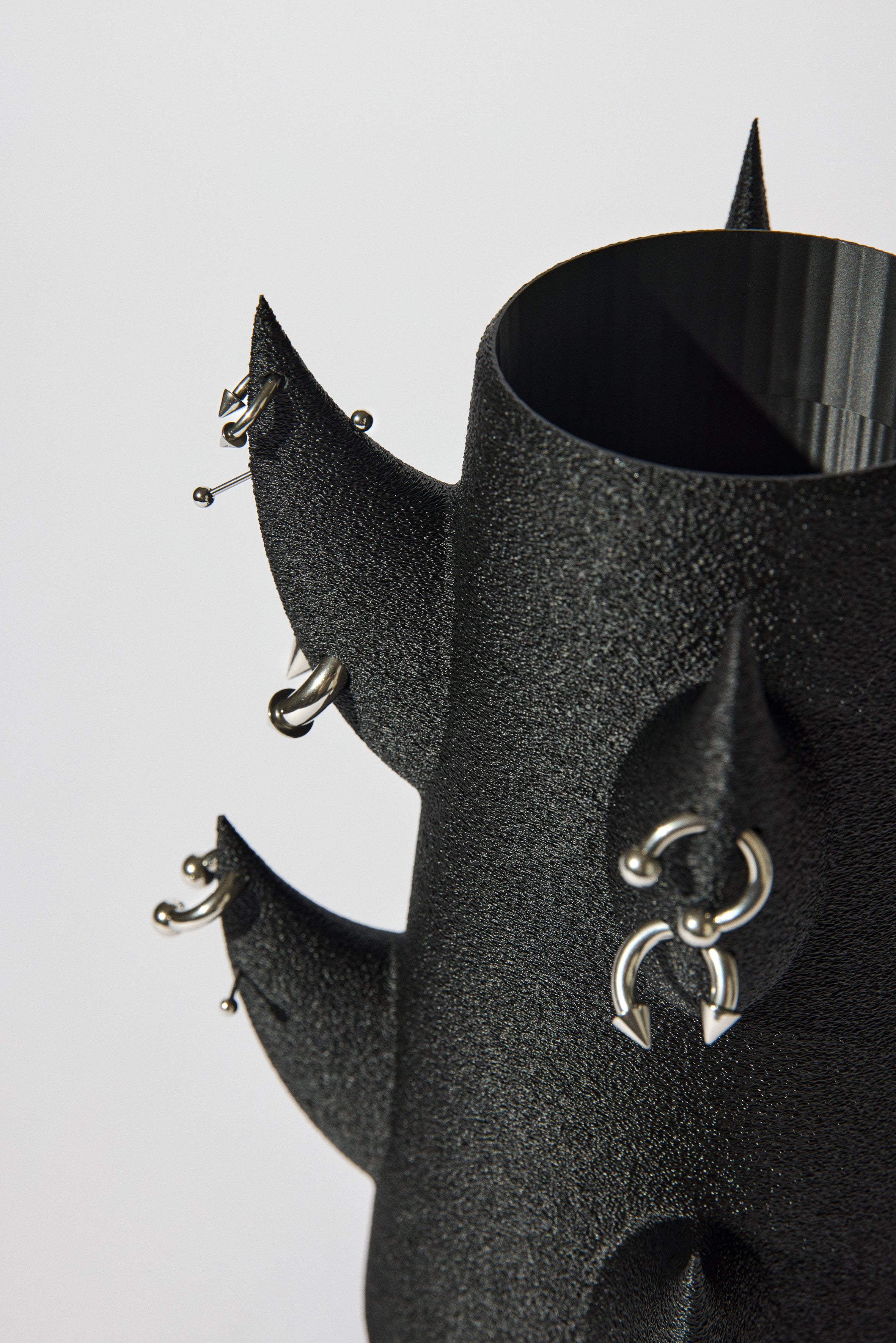 Fang it vase (pierced edition)