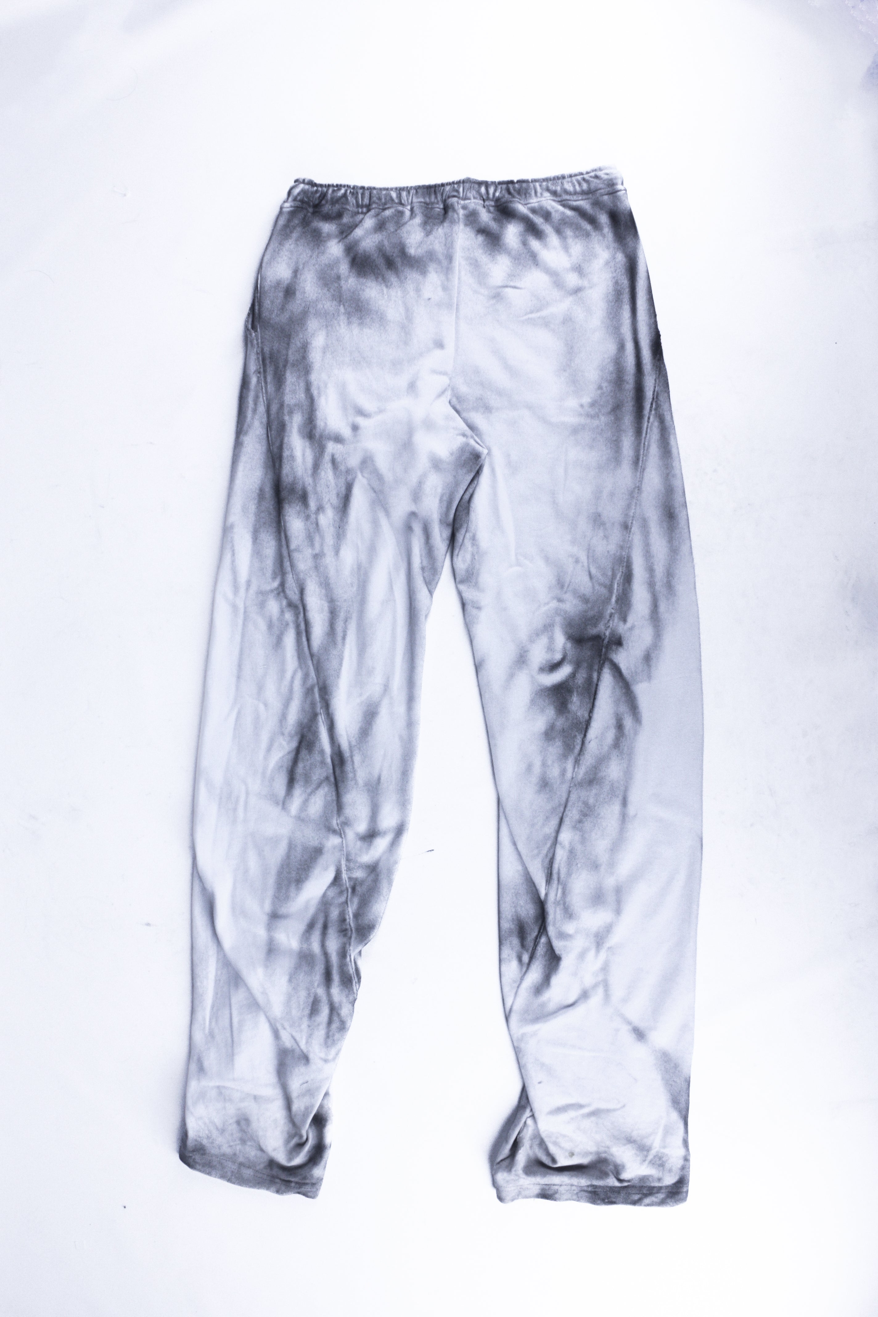 DIRTY WHITE TWISTED SWEATPANTS
