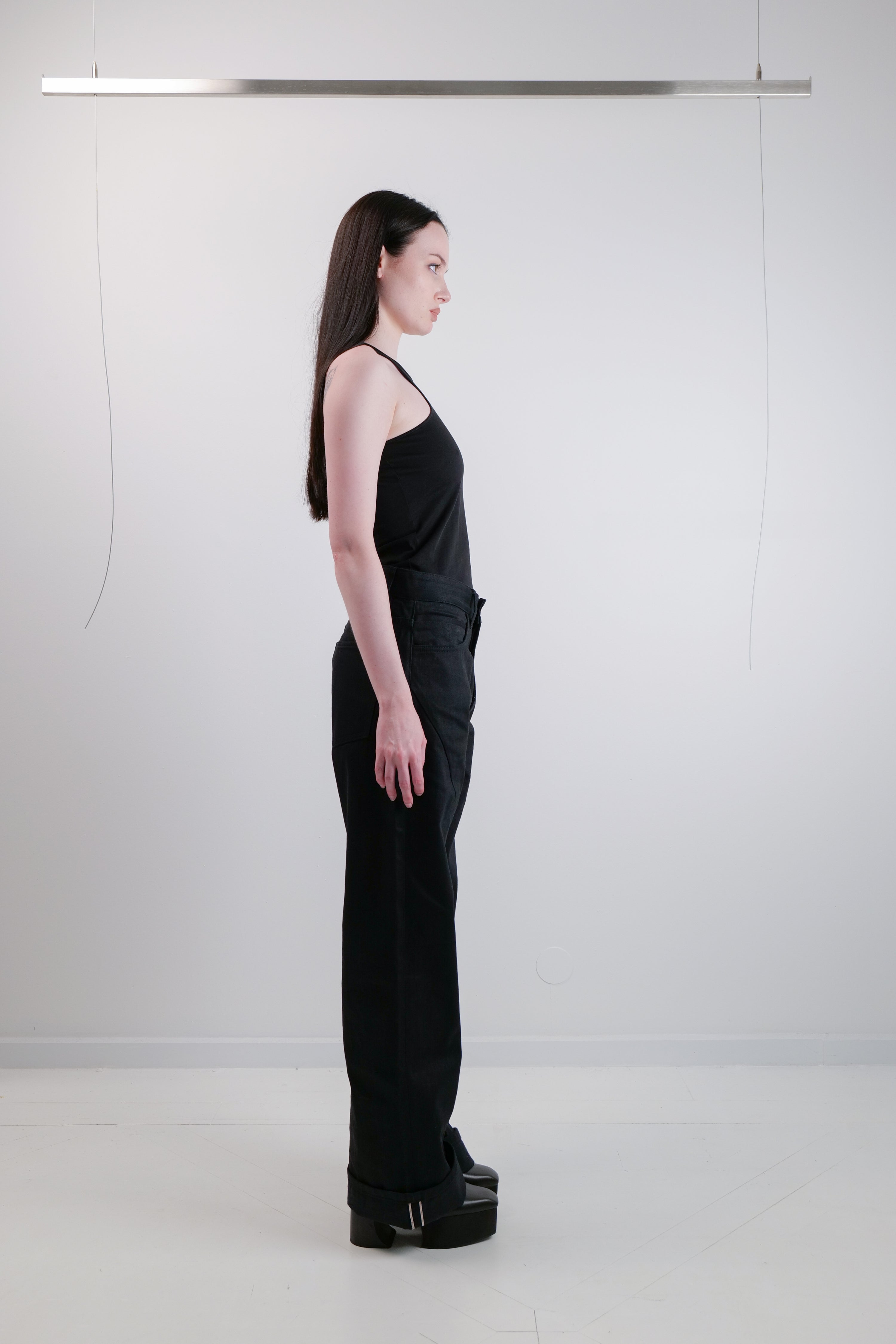 BLK - SELVEDGE JEANS