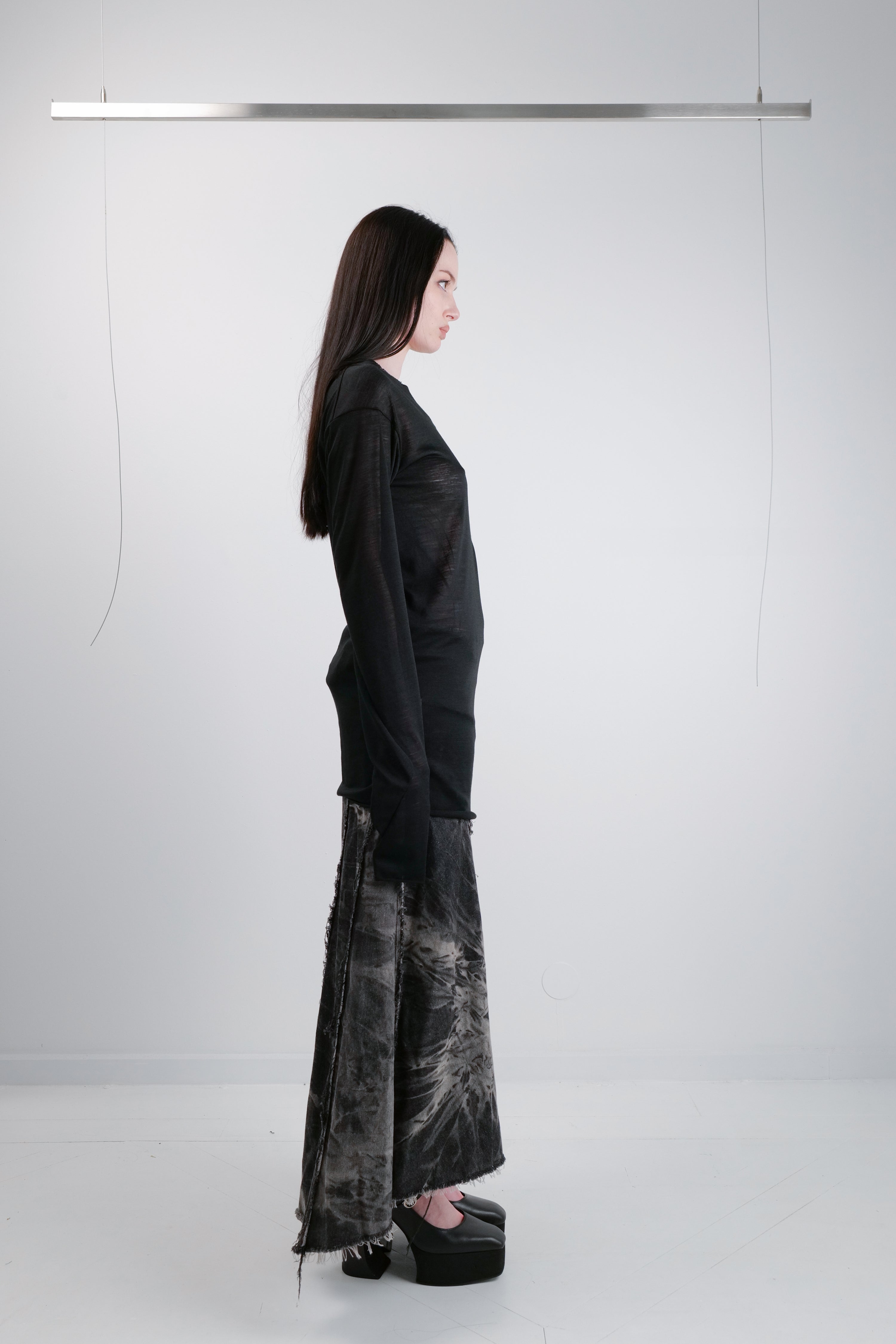 INJURY 003 LONG SLEEVE TOP