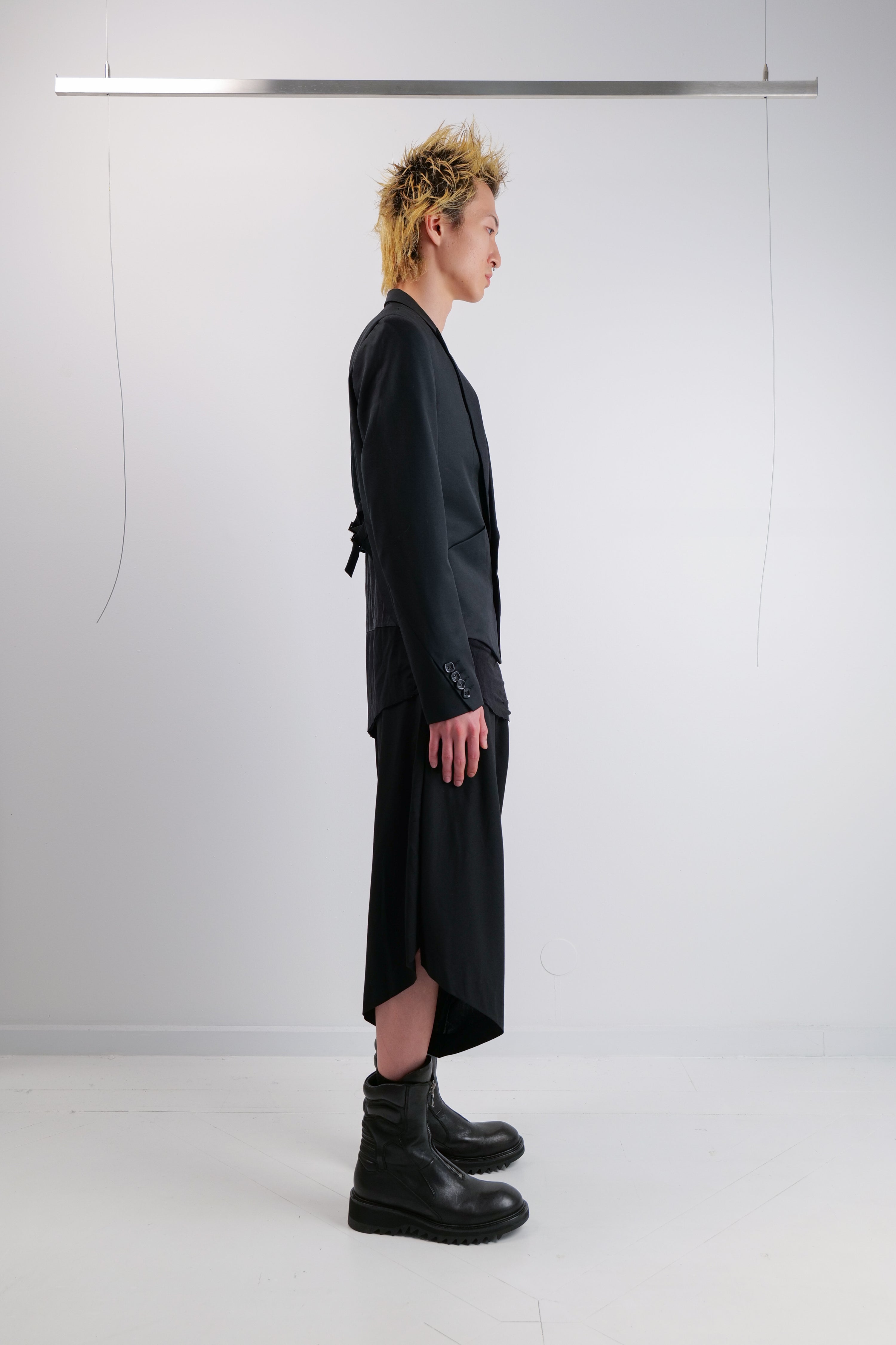 UNISEX ANGULAR SHORTS