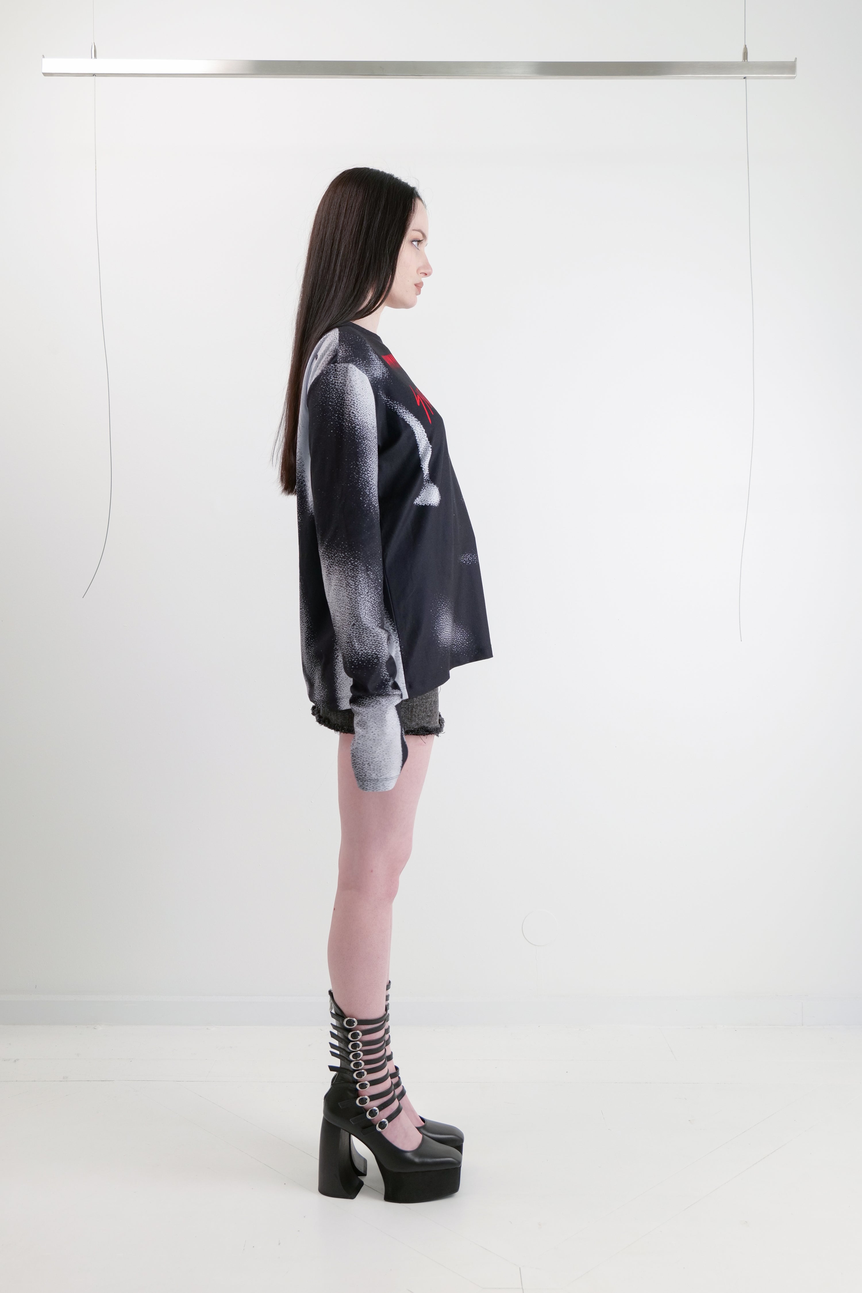 HUMAN INTELLIGENCE LONG SLEEVE TOP