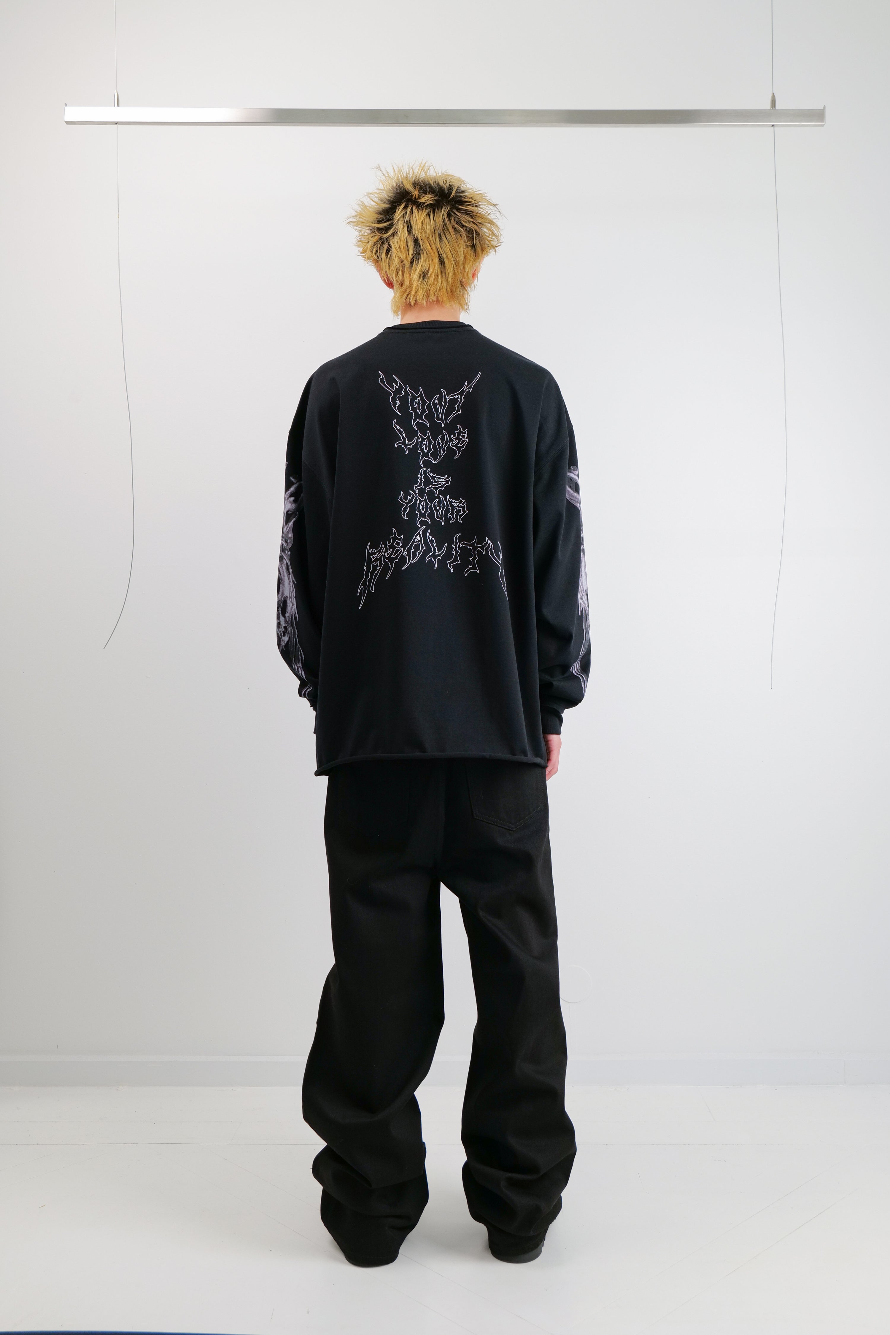 “HEART" LONG SLEEVE TOP