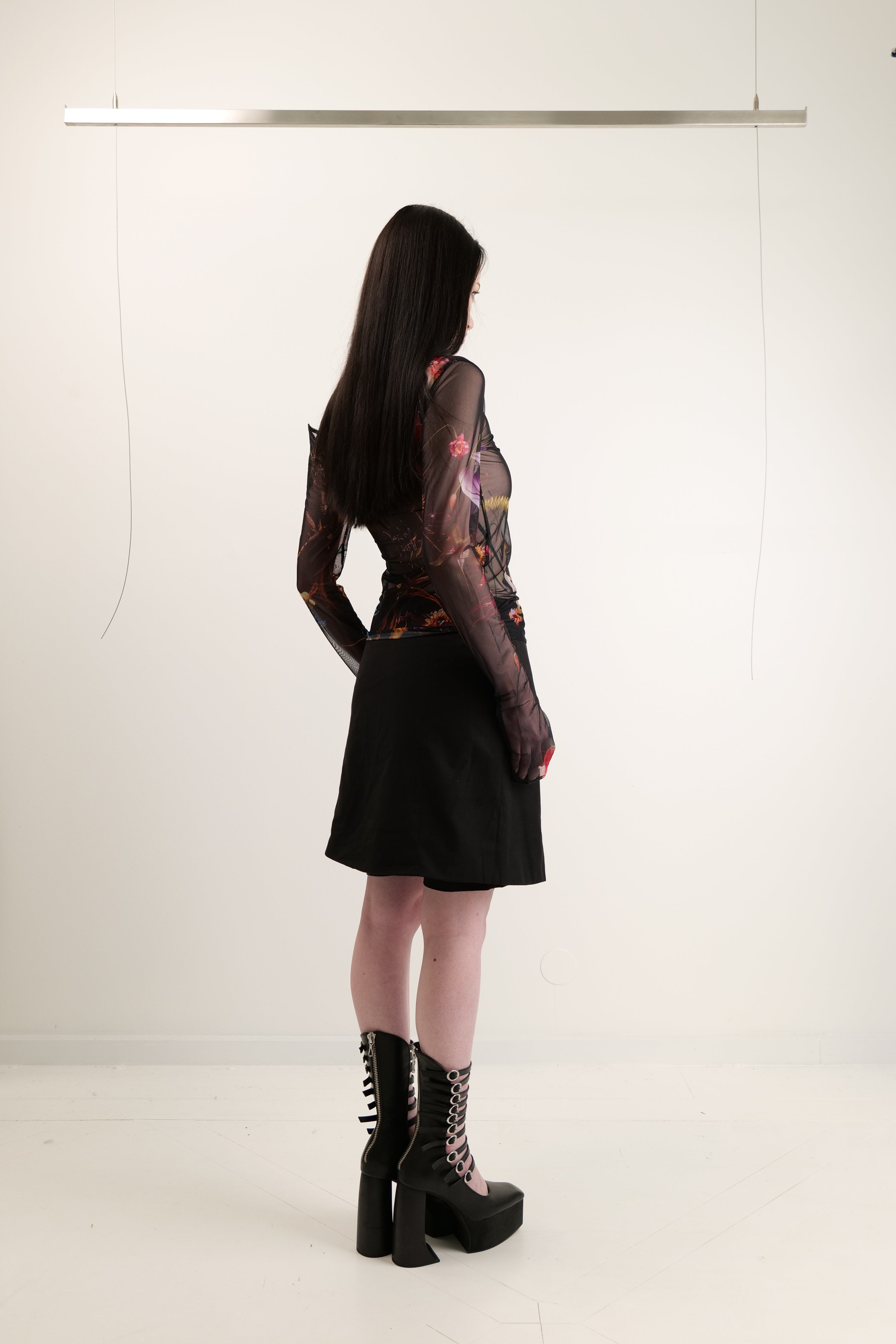 Mechanical flowers mesh top