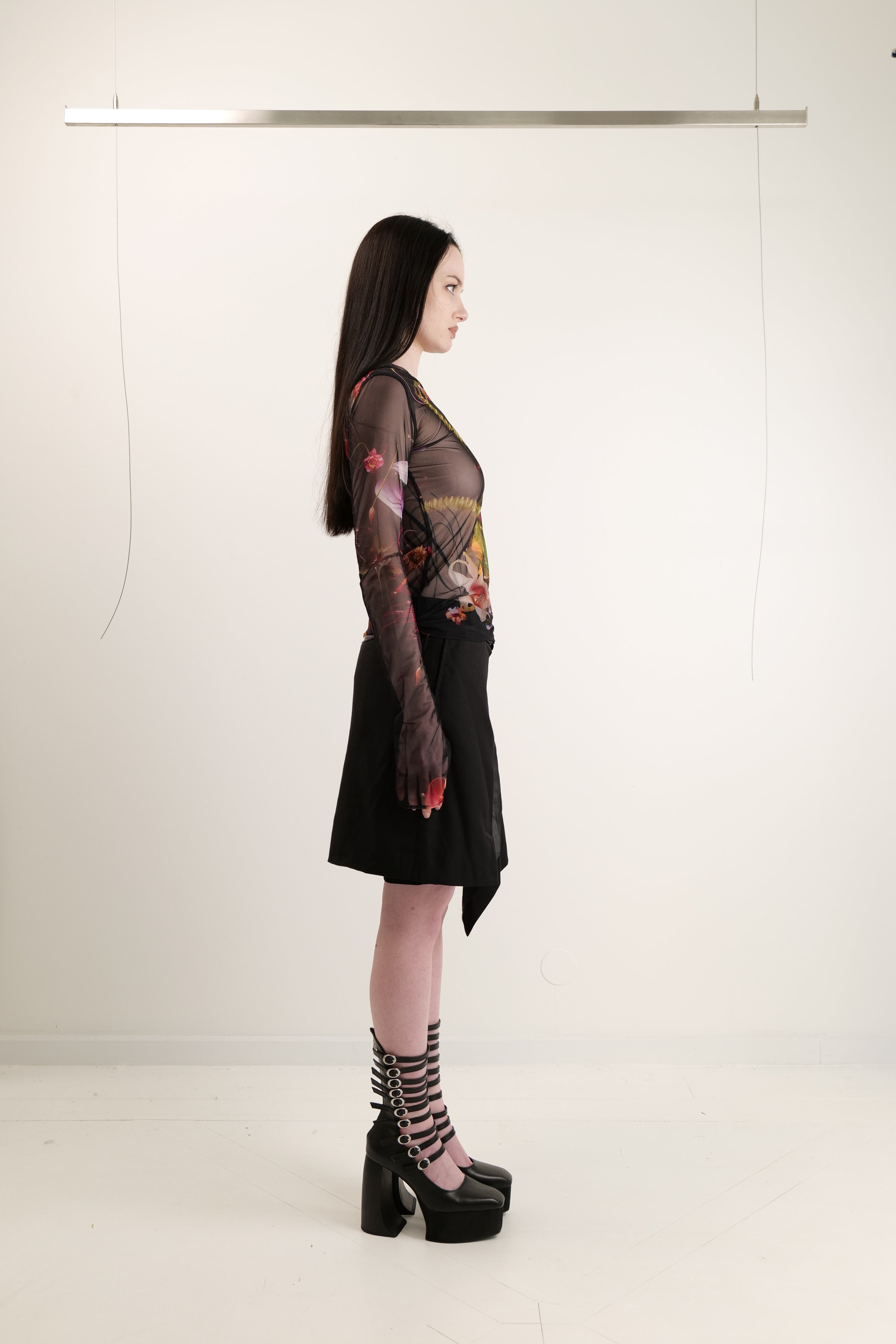 Mechanical flowers mesh top