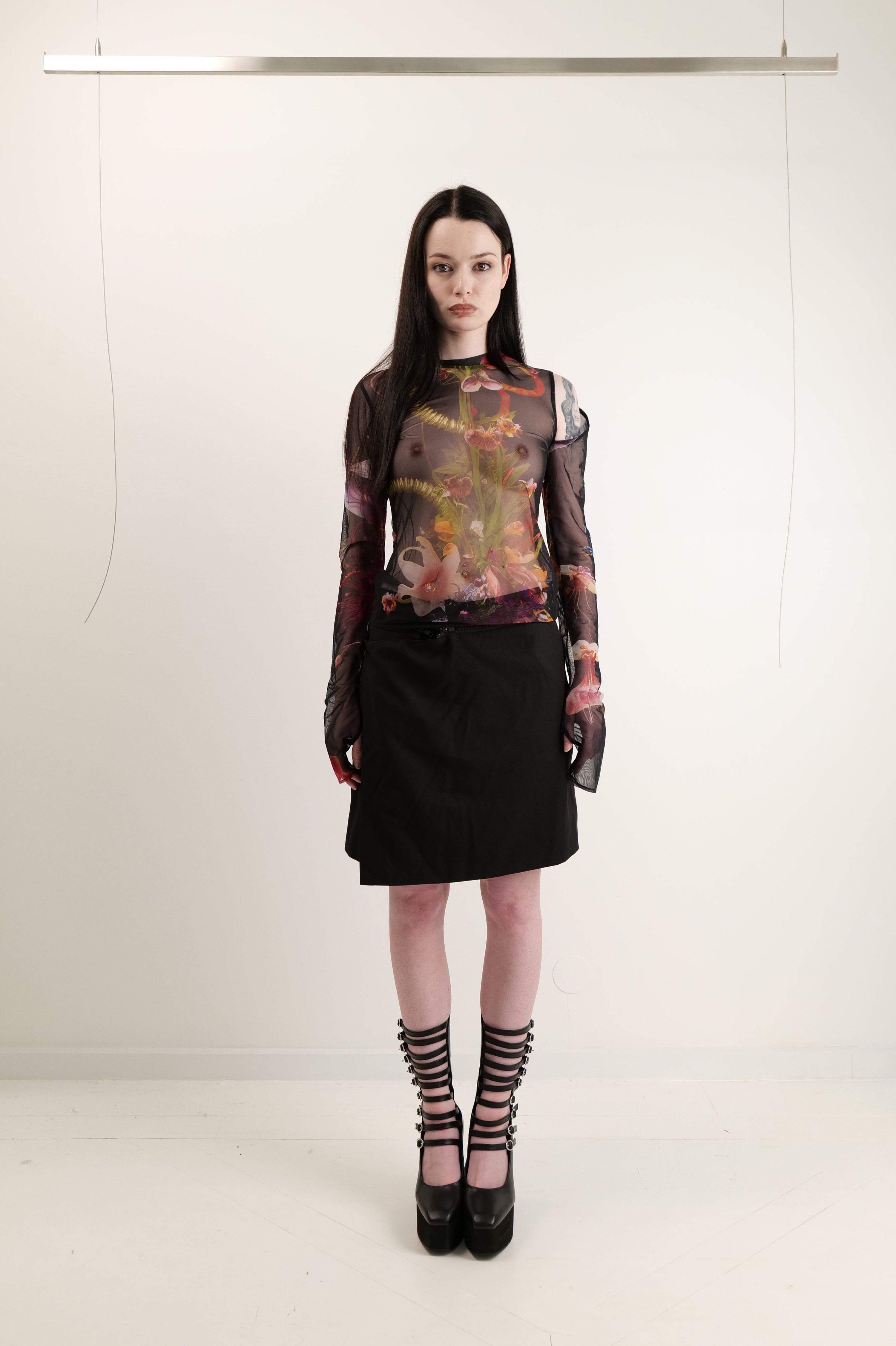 Mechanical flowers mesh top