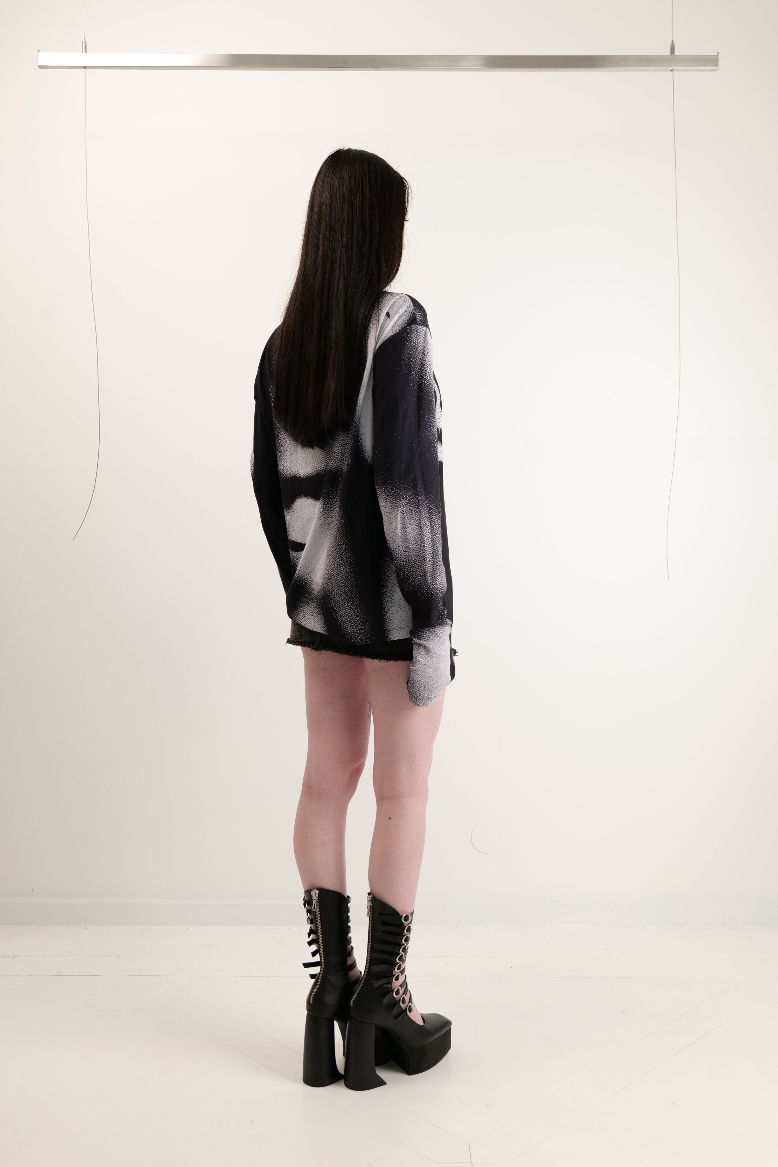 Human Intelligence Long sleeve top